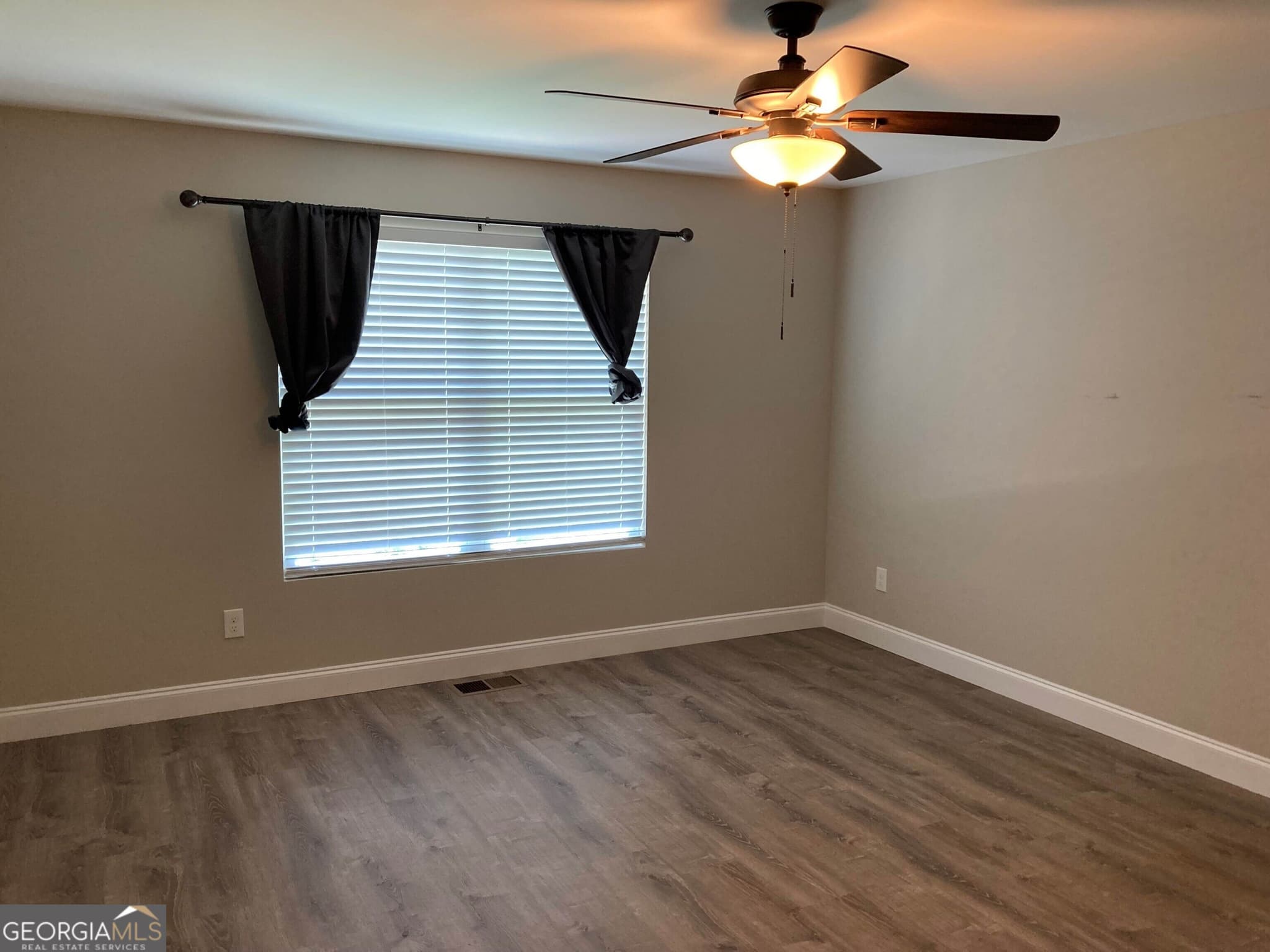 3 bedroom, 2.5 bathroom, 1,529 sq ft single family residence for rent at 44 Great Works Drive, Dahlonega, GA 30533 for $2,300 a month — photo 6