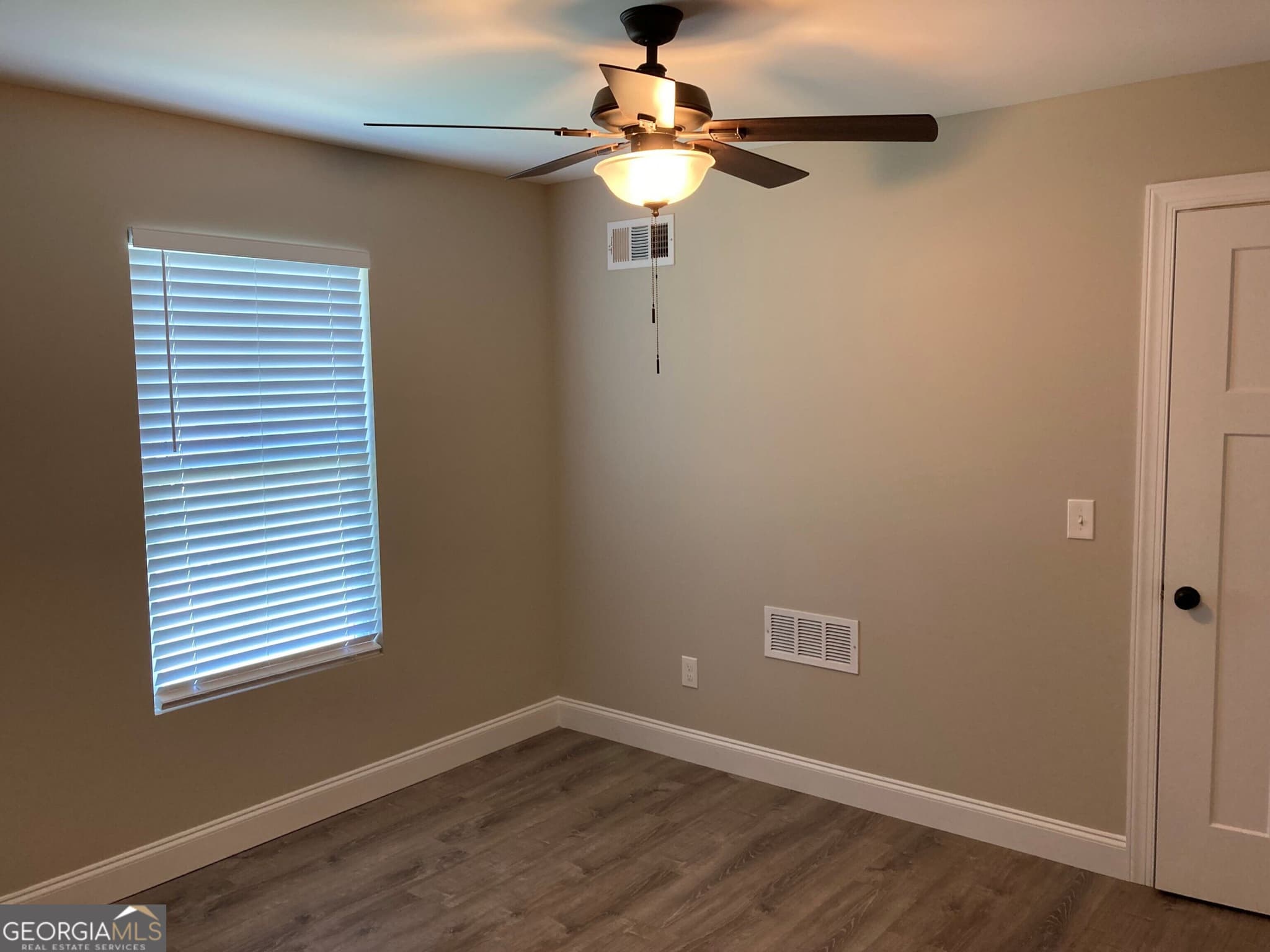 3 bedroom, 2.5 bathroom, 1,529 sq ft single family residence for rent at 44 Great Works Drive, Dahlonega, GA 30533 for $2,300 a month — photo 10