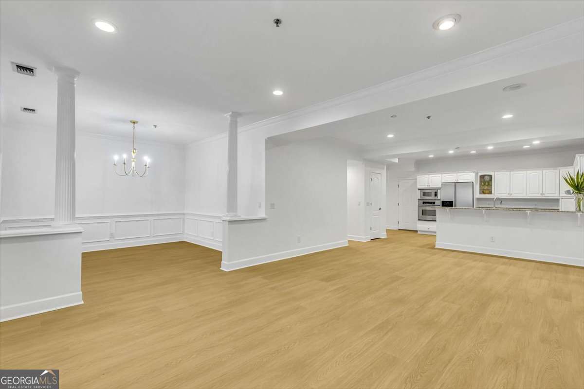 3 bedroom, 3 bathroom, 1,998 sq ft townhouse for sale at 700 Wilmington Island Road T2, Savannah, GA 31410 — photo 7