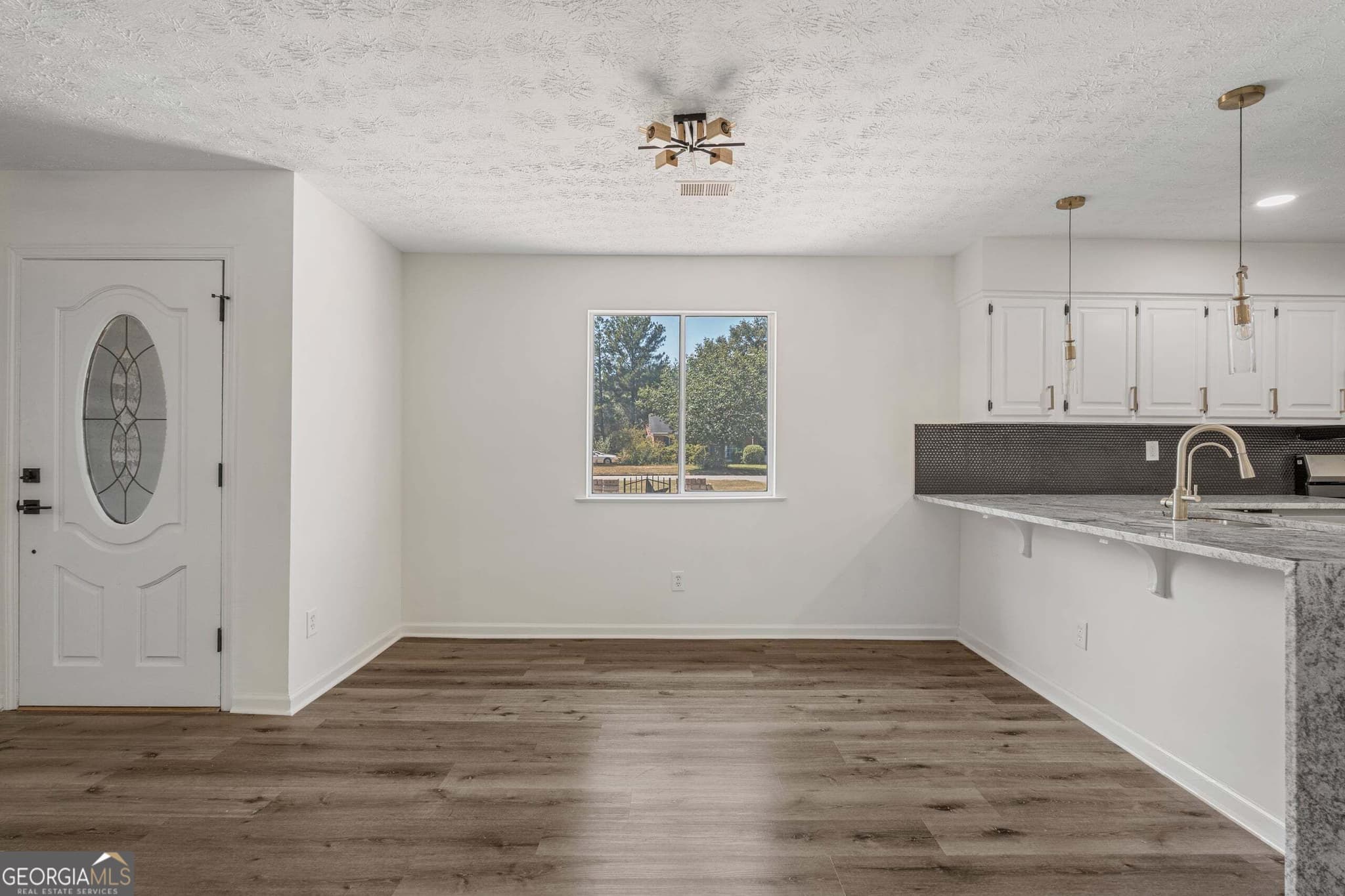 3 bedroom, 2 bathroom, 1,980 sq ft single family residence for sale at 6130 BRITTANY Court, Columbus, GA 31909 — photo 5