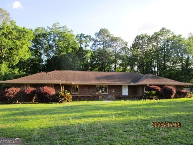 3 bedroom, 3 bathroom, 3,047 sq ft single family residence under contract at 504 Dunwoody Drive, Dublin, GA 31021
