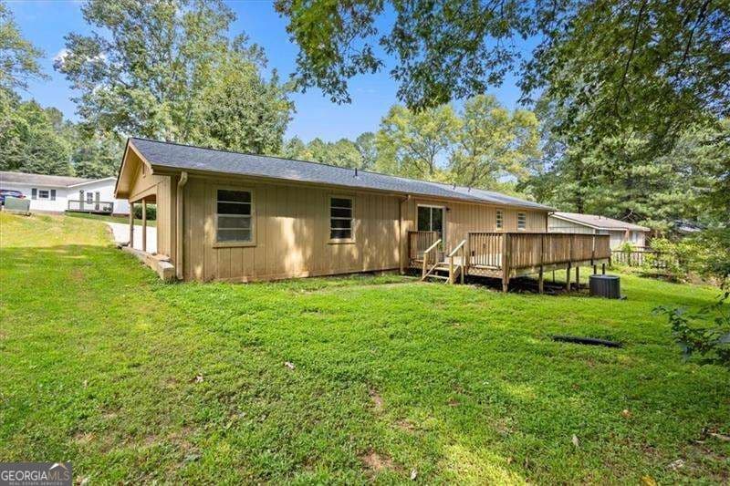 3 bedroom, 2 bathroom single family residence for rent at 3065 Tara Woods Drive, Douglasville, GA 30135 for $1,625 a month — photo 7