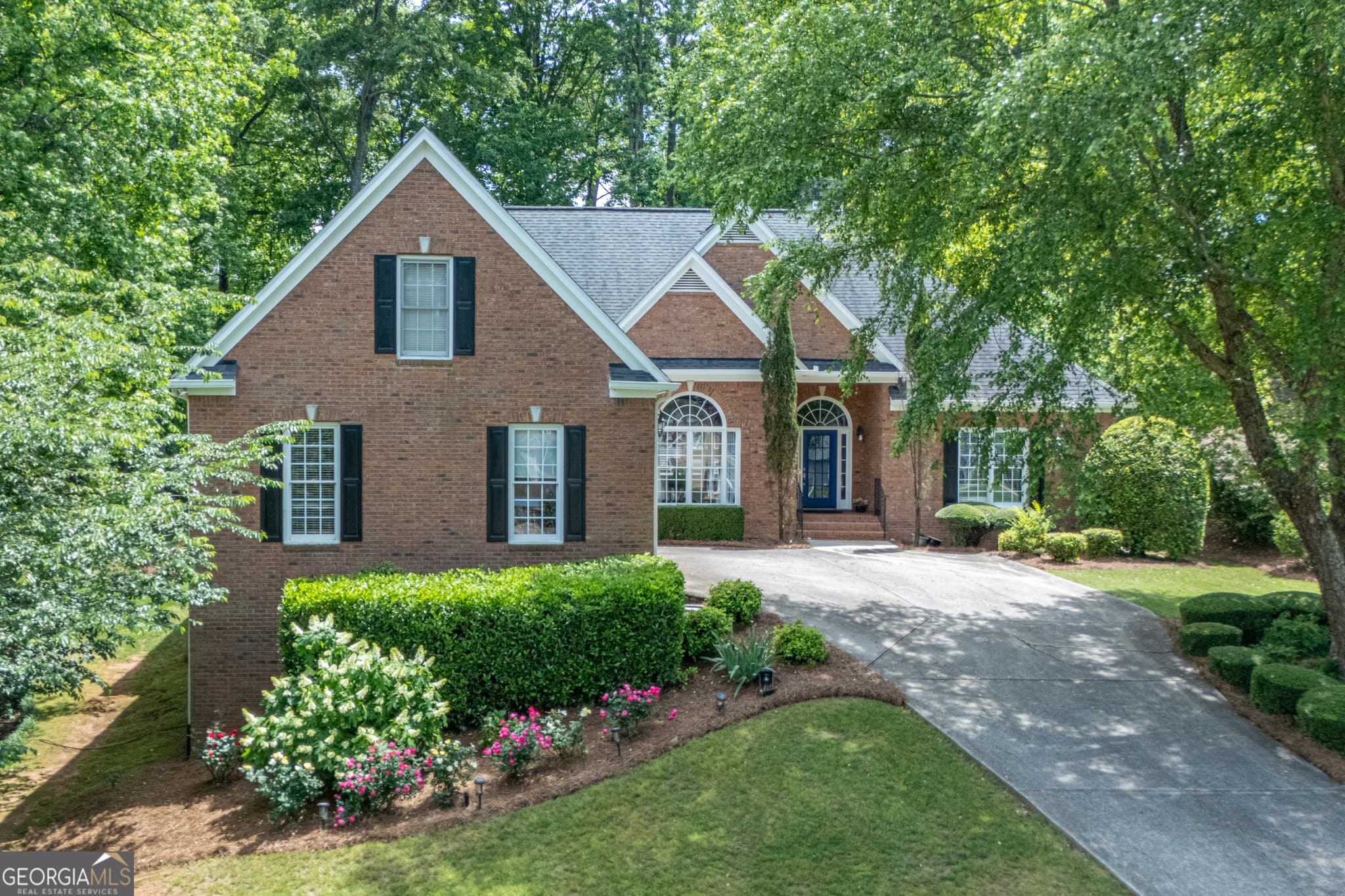 5 bedroom, 3.5 bathroom, 5,730 sq ft single family residence sold at 4825 Brighton Lake Drive, Cumming, GA 30040
