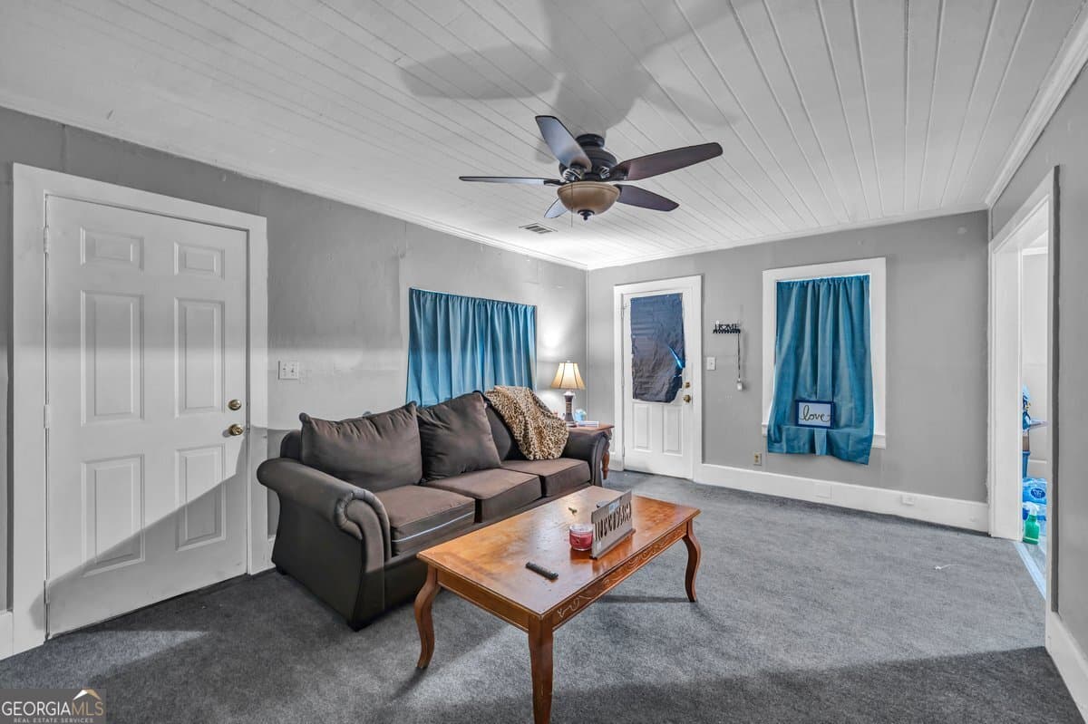 4 bedroom, 2 bathroom, 1,561 sq ft single family residence for sale at 316 E 23rd Avenue, Cordele, GA 31015 — photo 5