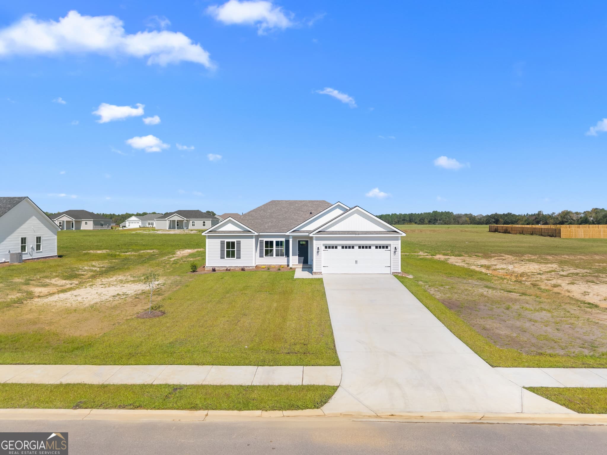 3 bedroom, 2 bathroom, 1,530 sq ft single family residence for sale at 219 Aunt Bee Boulevard 186, Statesboro, GA 30458 — photo 3