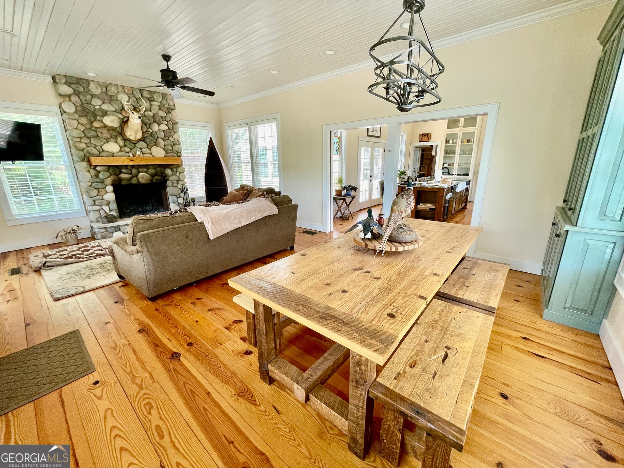 3 bedroom, 2.5 bathroom, 3,041 sq ft single family residence for sale at 156 Lake Oglethorpe Drive, Arnoldsville, GA 30619 — photo 9
