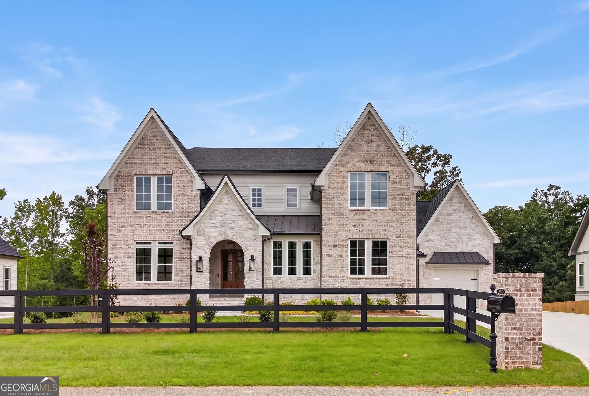 5 bedroom, 5 bathroom, 4,500 sq ft single family residence for sale at 6740 Pannell Road, Buford, GA 30518 — photo 3