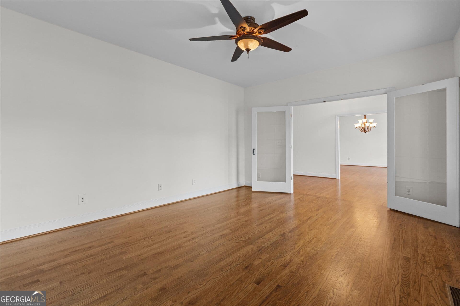 4 bedroom, 3.5 bathroom, 3,200 sq ft single family residence for sale at 120 Camilla Drive, Carrollton, GA 30116 — photo 10