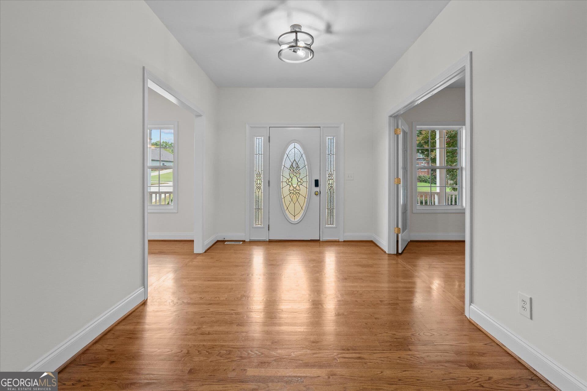 4 bedroom, 3.5 bathroom, 3,200 sq ft single family residence for sale at 120 Camilla Drive, Carrollton, GA 30116 — photo 8