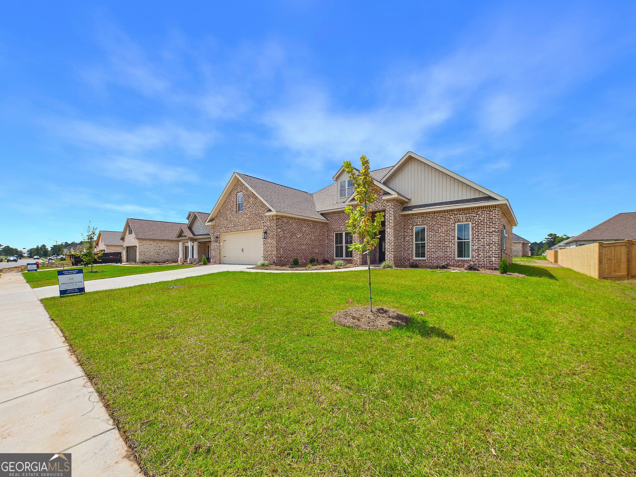 4 bedroom, 2 bathroom, 1,989 sq ft single family residence for sale at 132 Blue Mist Lane, Kathleen, GA 31047 — photo 6