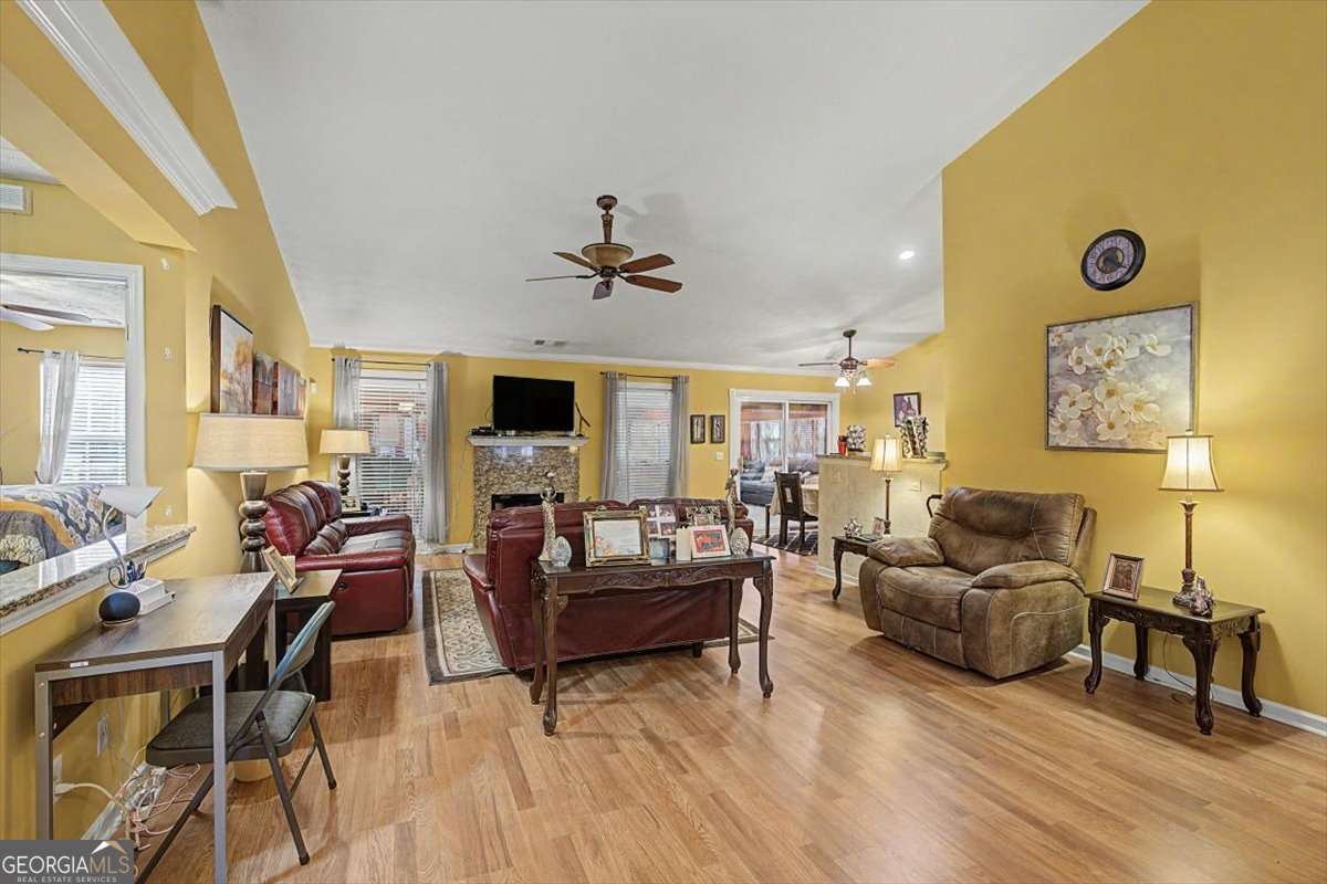 3 bedroom, 2 bathroom, 2,507 sq ft single family residence for sale at 291 Bridgestone Lane, Douglasville, GA 30134 — photo 5