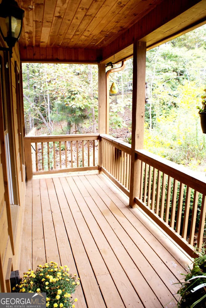 2 bedroom, 2.5 bathroom, 1,565 sq ft cabin,single family residence for sale at 34 Matthew Court, Dahlonega, GA 30533 — photo 4