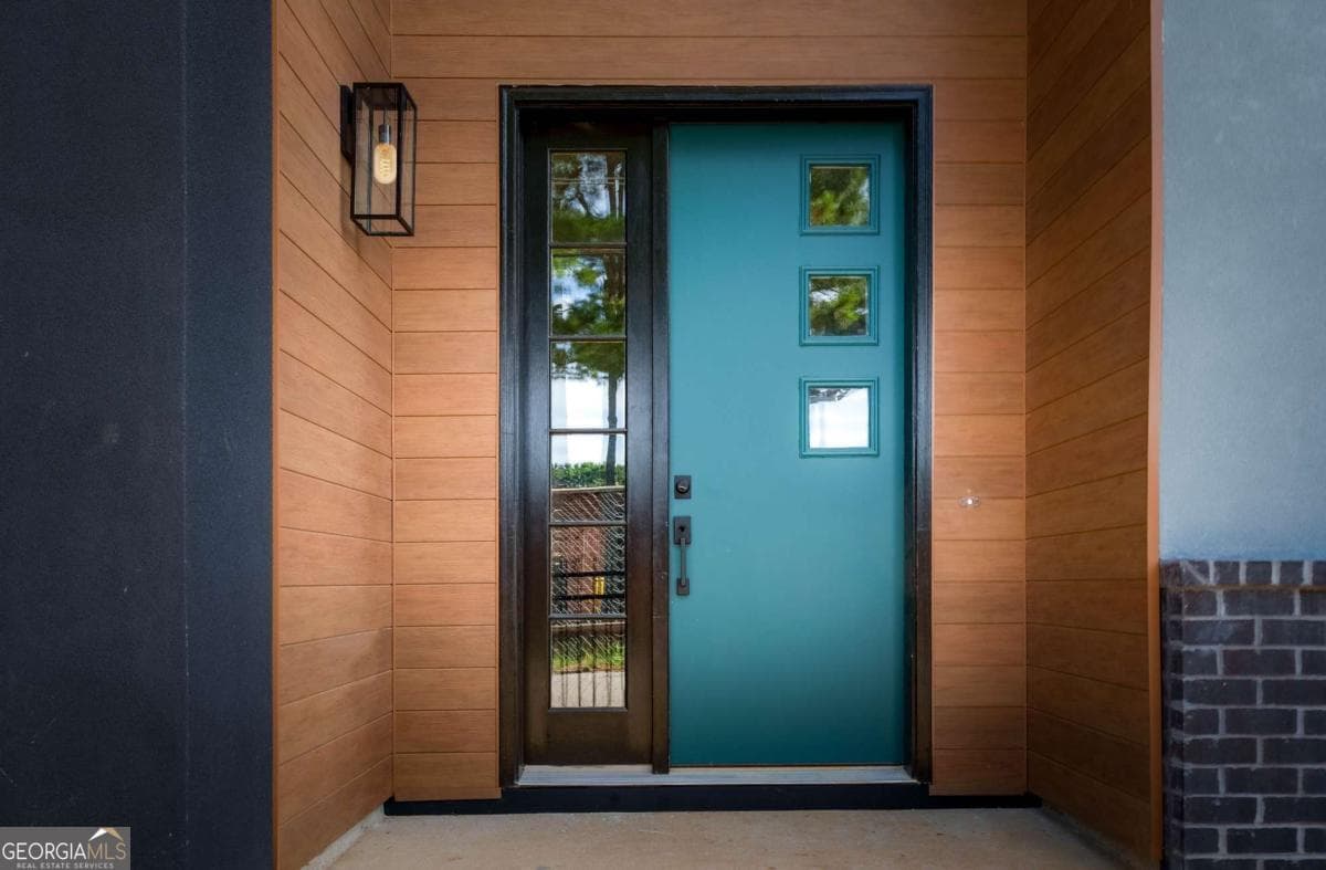 4 bedroom, 2.5 bathroom, 1,850 sq ft townhouse for sale at 340 Eugenia Street 203, Atlanta, GA 30312 — photo 2