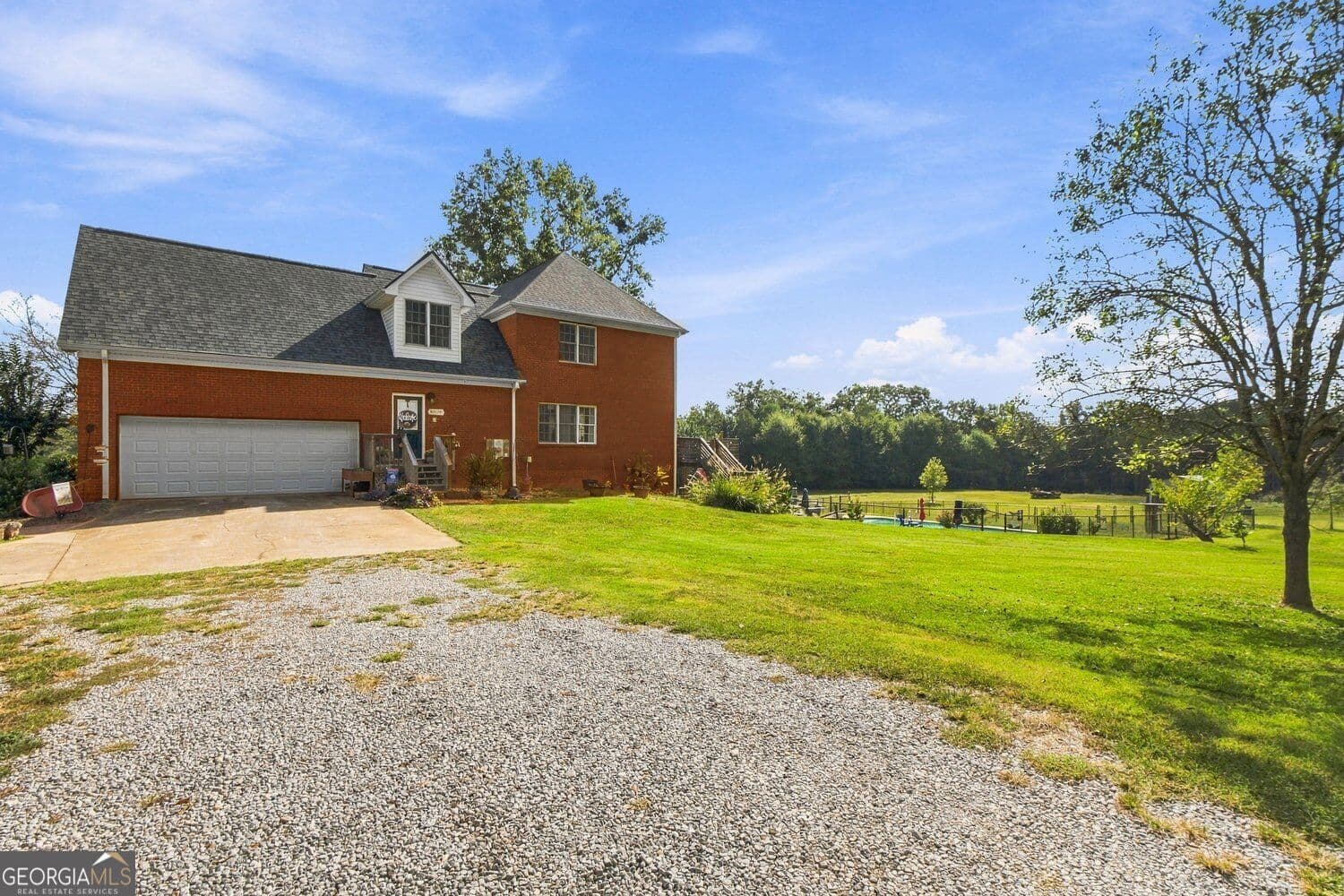 5 bedroom, 3.5 bathroom, 4,621 sq ft single family residence for sale at 344 Swint Road, Griffin, GA 30224 — photo 5