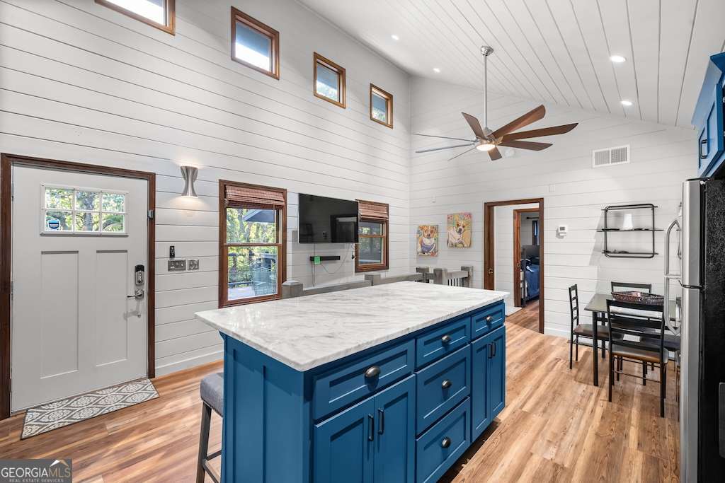 2 bedroom, 2 bathroom, 1,280 sq ft cabin,single family residence for sale at 214 Dickerson Drive, Ellijay, GA 30536 — photo 9
