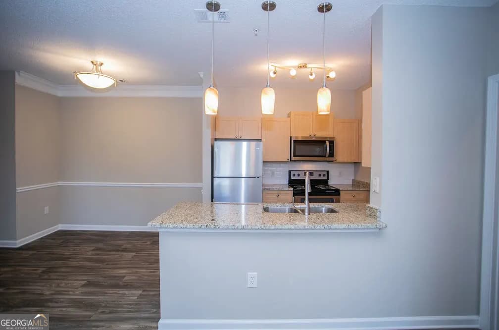 2 bedroom, 2 bathroom, 1,206 sq ft apartment for rent at 26000 Mill Creek Avenue 26314, Alpharetta, GA 30022 for $2,150 a month — photo 2