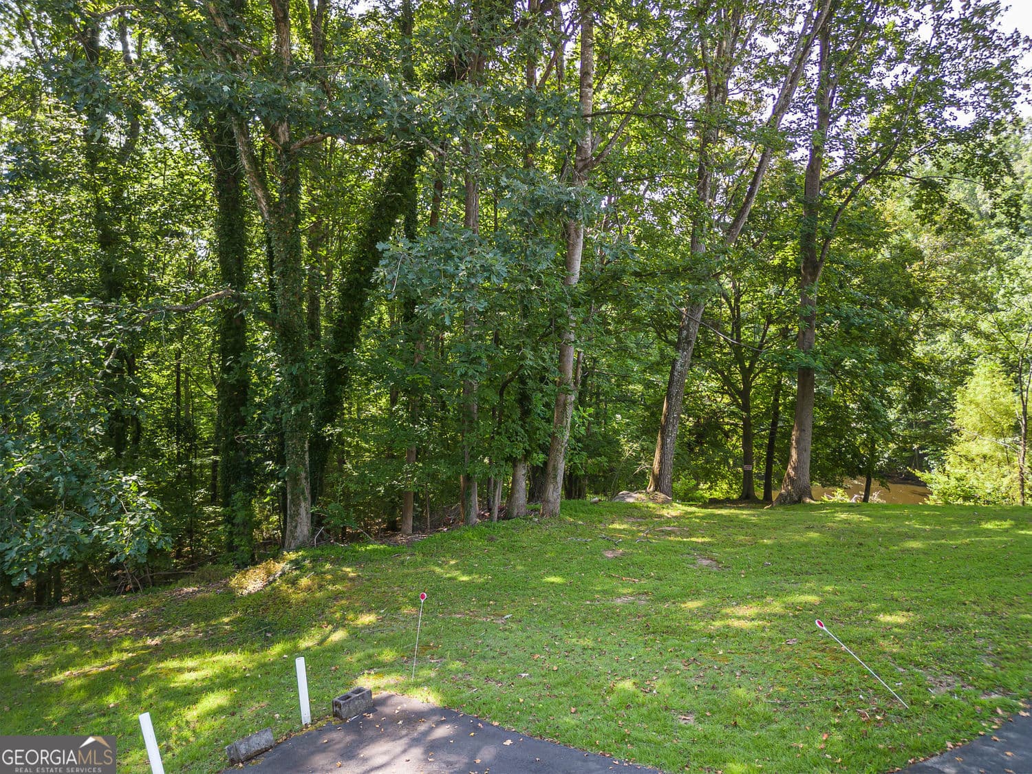 unimproved land for sale at 0 Niskey Lake Road, Atlanta, GA 30331 — photo 2