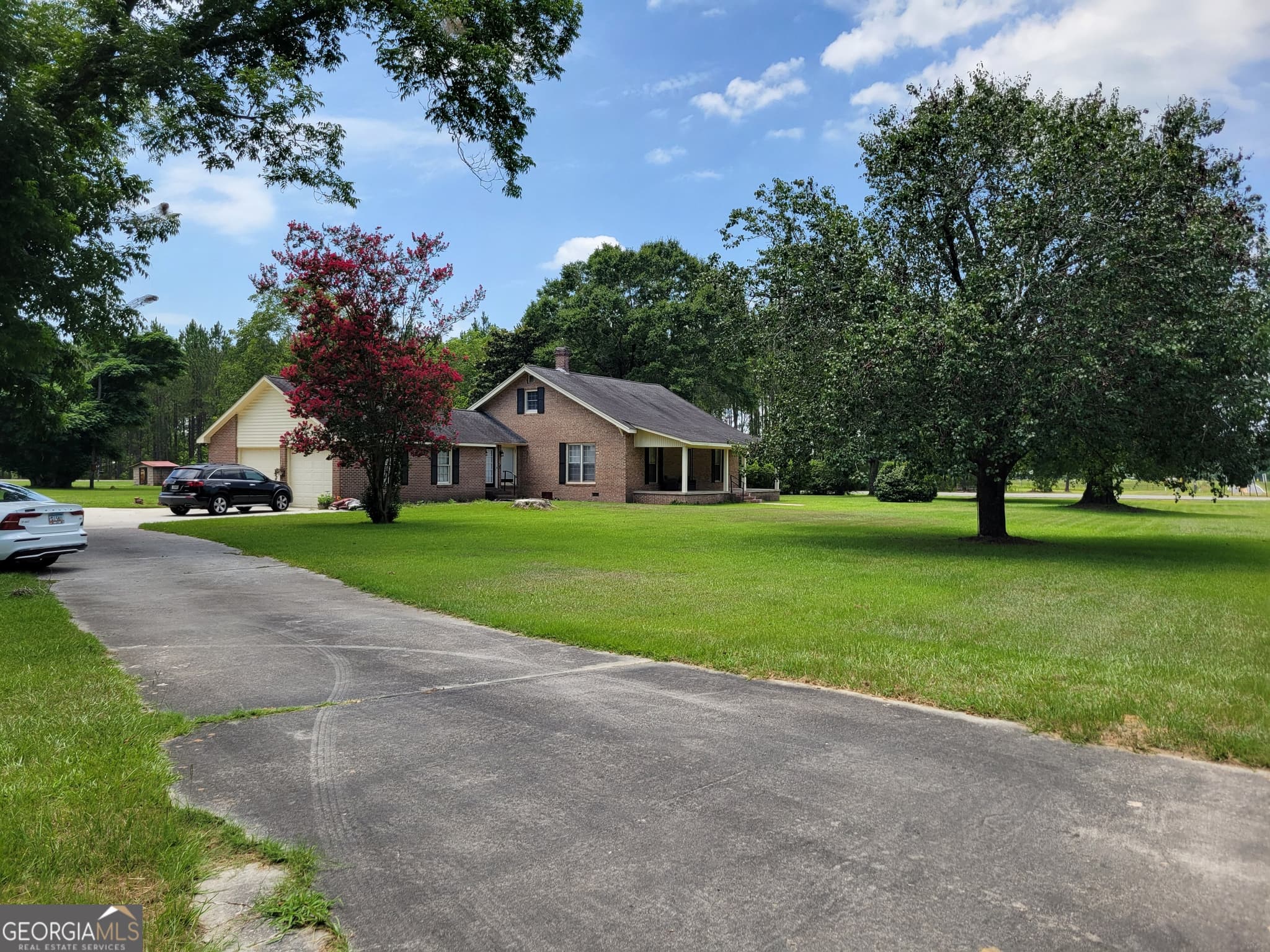 3 bedroom, 2 bathroom, 2,362 sq ft single family residence for sale at 2151 Hwy 19, Dublin, GA 31021 — photo 5