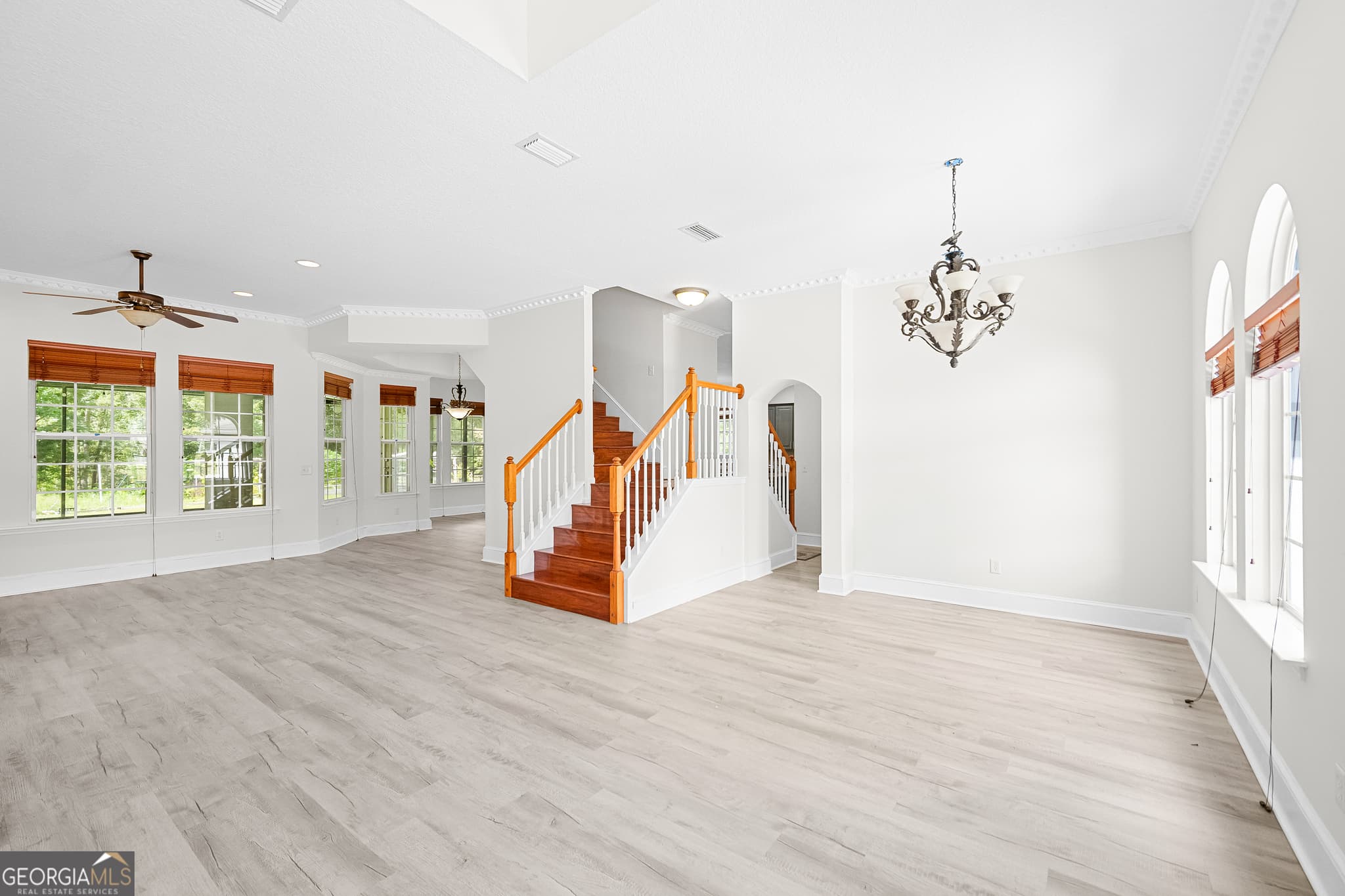 5 bedroom, 3.5 bathroom, 3,412 sq ft single family residence for sale at 105 Pennington Way, Kingsland, GA 31548 — photo 10