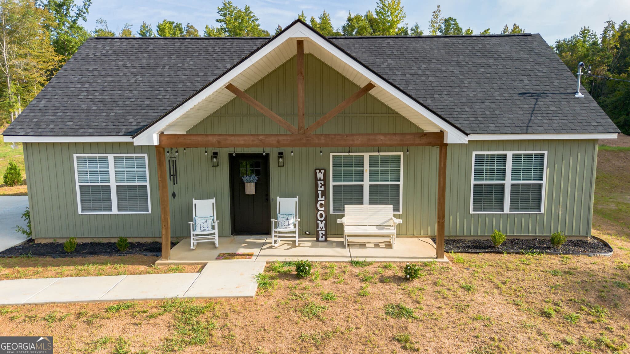 3 bedroom, 2 bathroom, 1,354 sq ft single family residence for sale at 234 County Road 13, Heflin, AL 36264