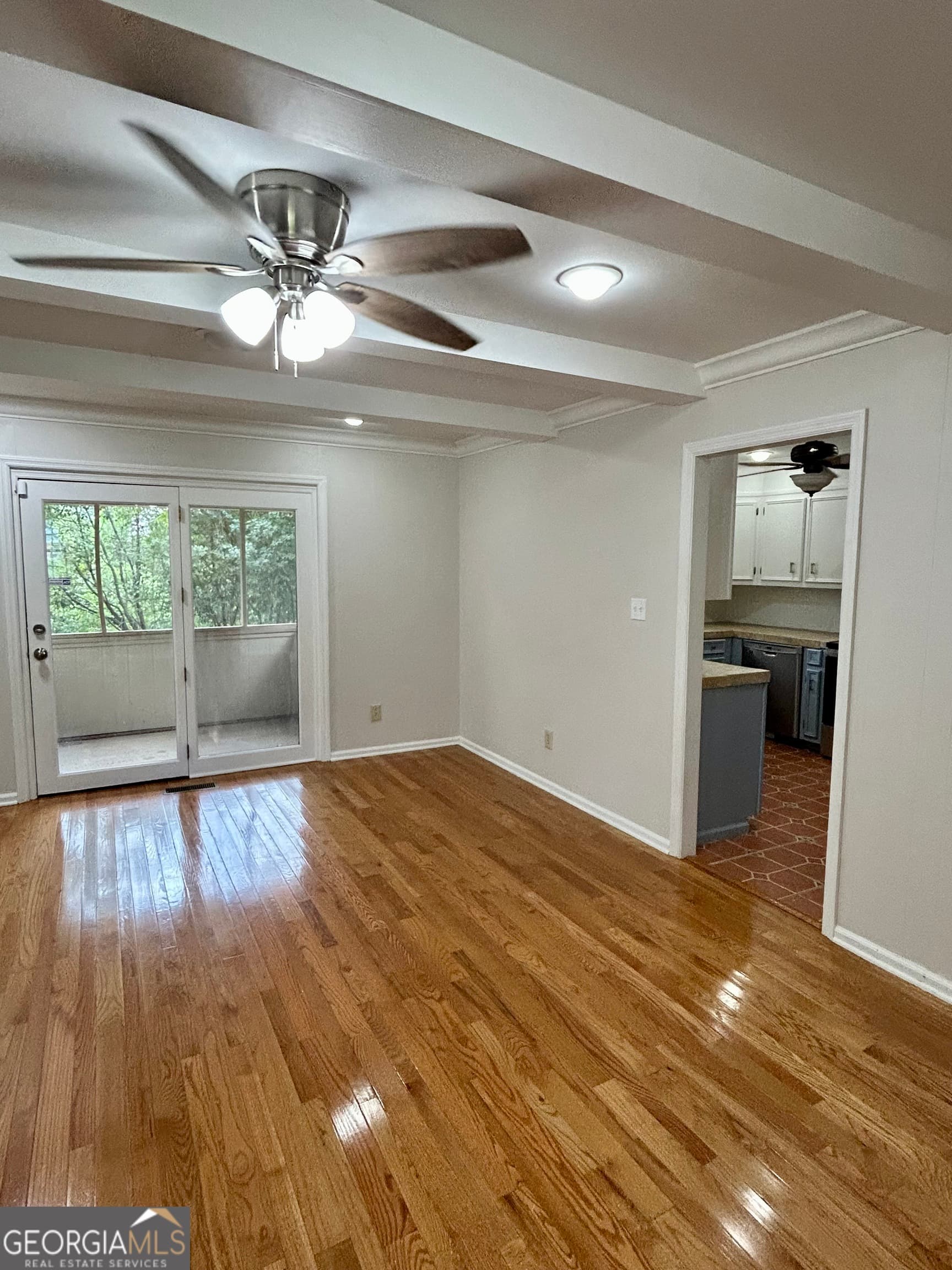 3 bedroom, 2.5 bathroom, 1,962 sq ft single family residence for sale at 1001 Stewart Avenue, Cordele, GA 31015 — photo 6