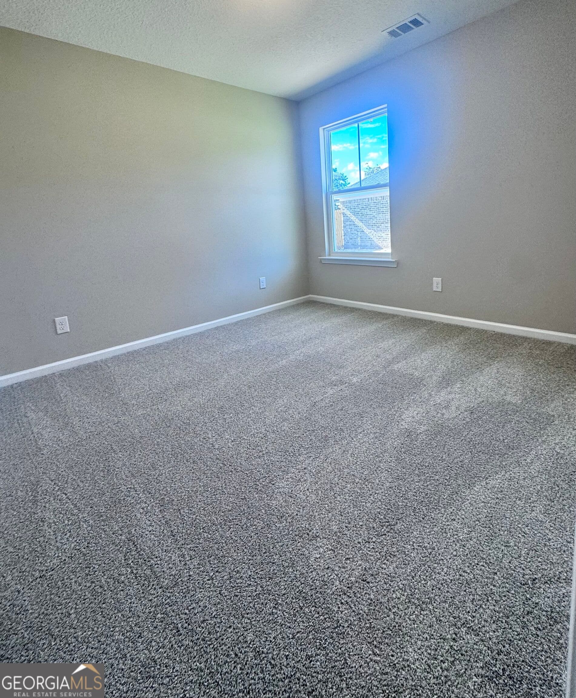 3 bedroom, 2 bathroom, 1,391 sq ft single family residence for sale at 112 Esther Avenue, Reidsville, GA 30453 — photo 6