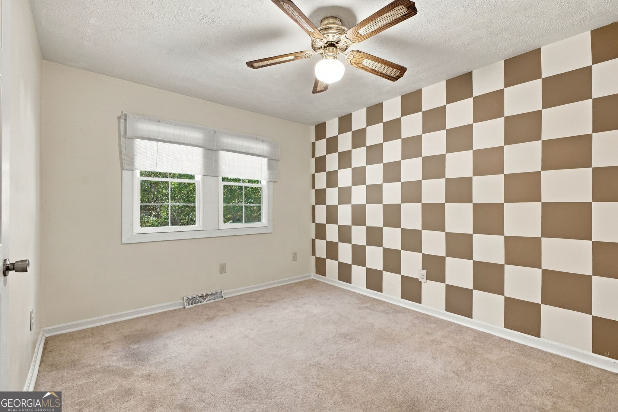 3 bedroom, 1.5 bathroom, 1,125 sq ft single family residence for sale at 18 Glenda Drive, Rome, GA 30165 — photo 10