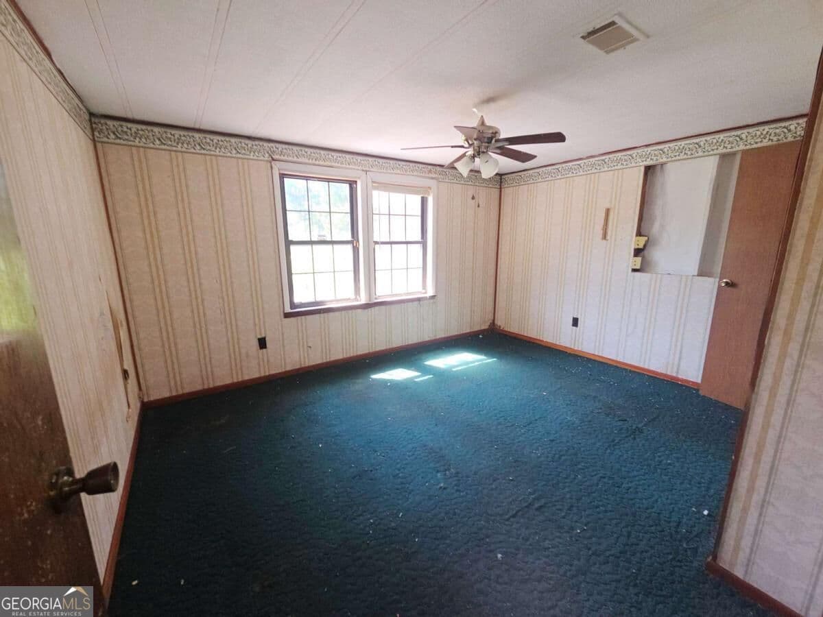 5 bedroom, 2 bathroom, 2,261 sq ft single family residence for sale at 3038 Armor Road, Patterson, GA 31557 — photo 7
