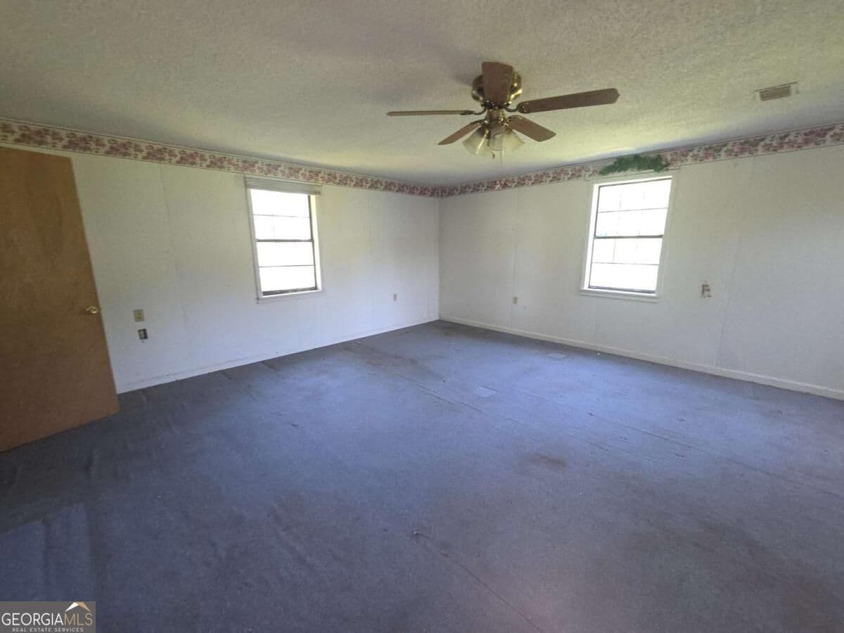 5 bedroom, 2 bathroom, 2,261 sq ft single family residence for sale at 3038 Armor Road, Patterson, GA 31557 — photo 10