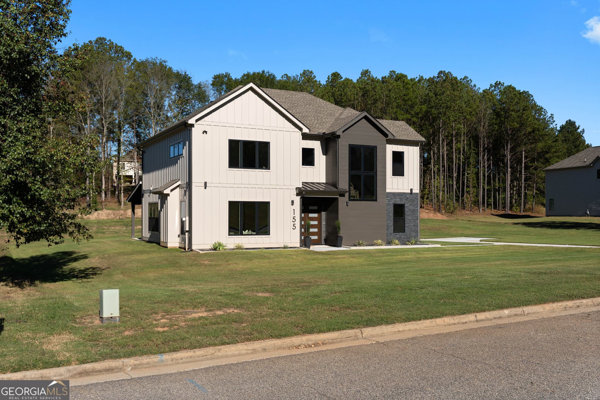 5 bedroom, 4 bathroom single family residence for sale at 155 Gadson Drive, Fayetteville, GA 30214 — photo 3