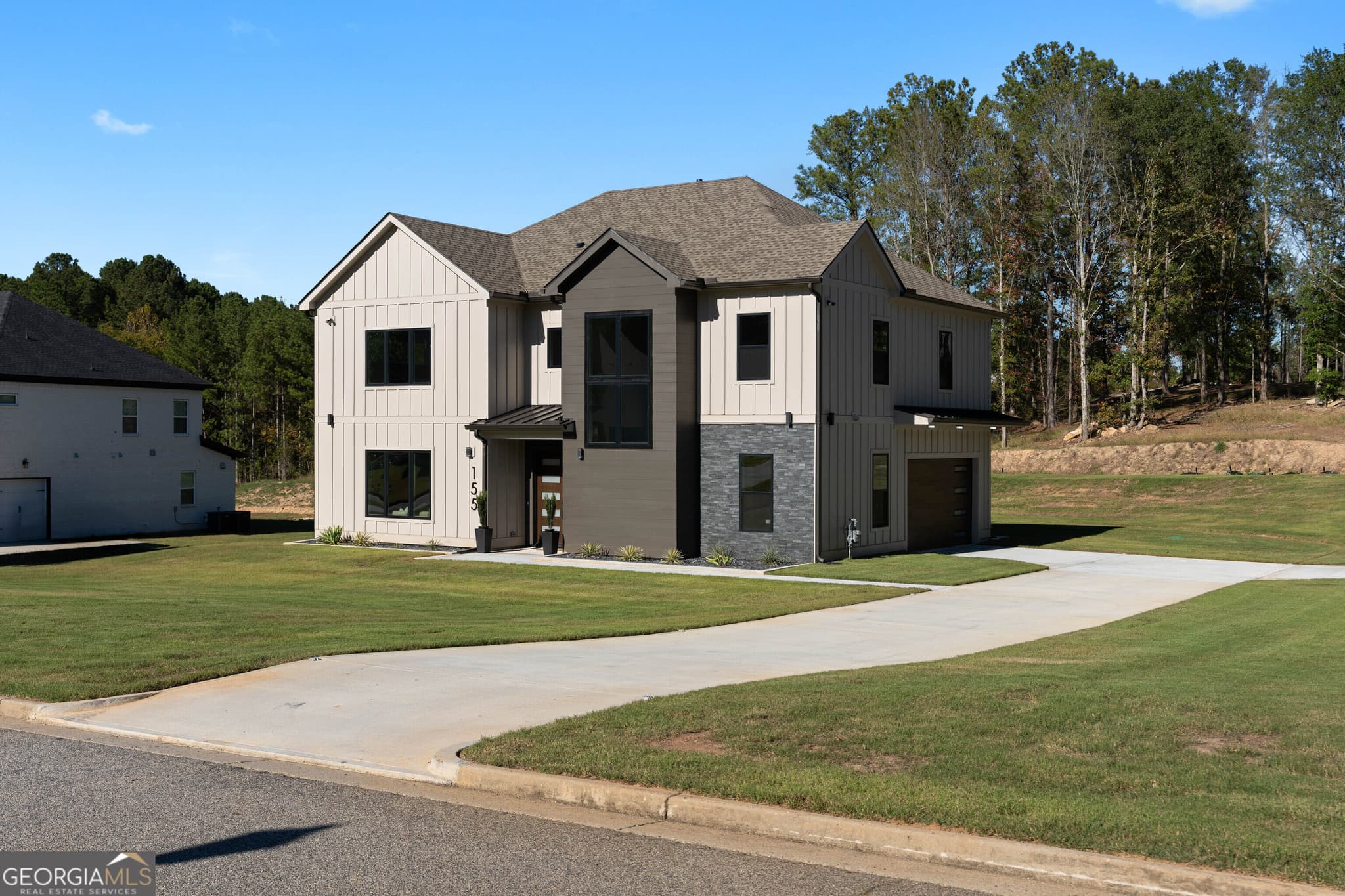 5 bedroom, 4 bathroom single family residence for sale at 155 Gadson Drive, Fayetteville, GA 30214 — photo 4