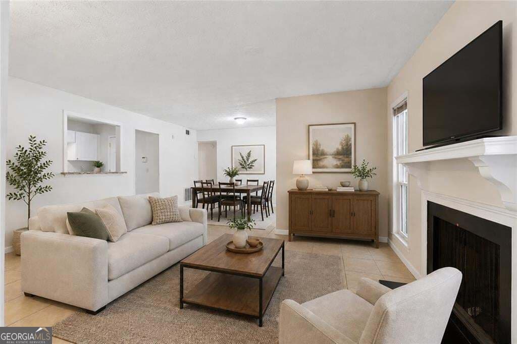 2 bedroom, 2 bathroom, 1,182 sq ft condominium for sale at 3985 Woodridge Way 3985 BUILDING 11, Tucker, GA 30084 — photo 6
