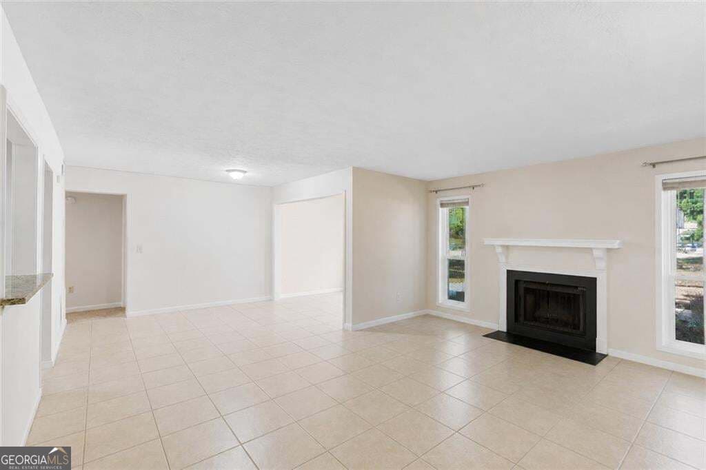 2 bedroom, 2 bathroom, 1,182 sq ft condominium for sale at 3985 Woodridge Way 3985 BUILDING 11, Tucker, GA 30084 — photo 7