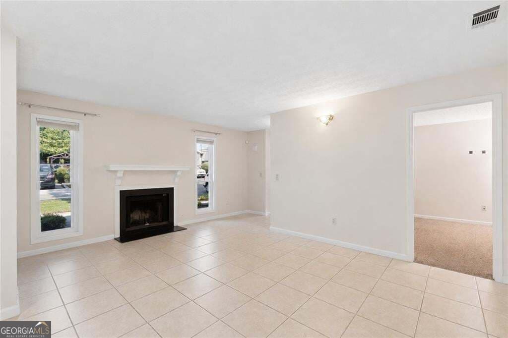 2 bedroom, 2 bathroom, 1,182 sq ft condominium for sale at 3985 Woodridge Way 3985 BUILDING 11, Tucker, GA 30084 — photo 9