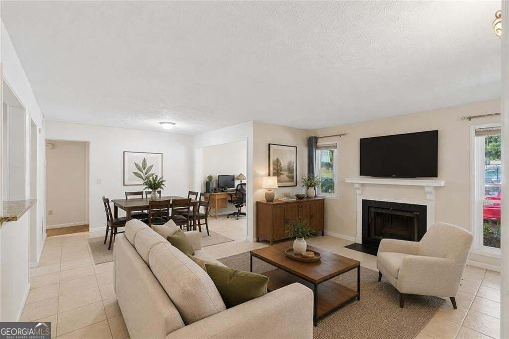 2 bedroom, 2 bathroom, 1,182 sq ft condominium for sale at 3985 Woodridge Way 3985 BUILDING 11, Tucker, GA 30084 — photo 8