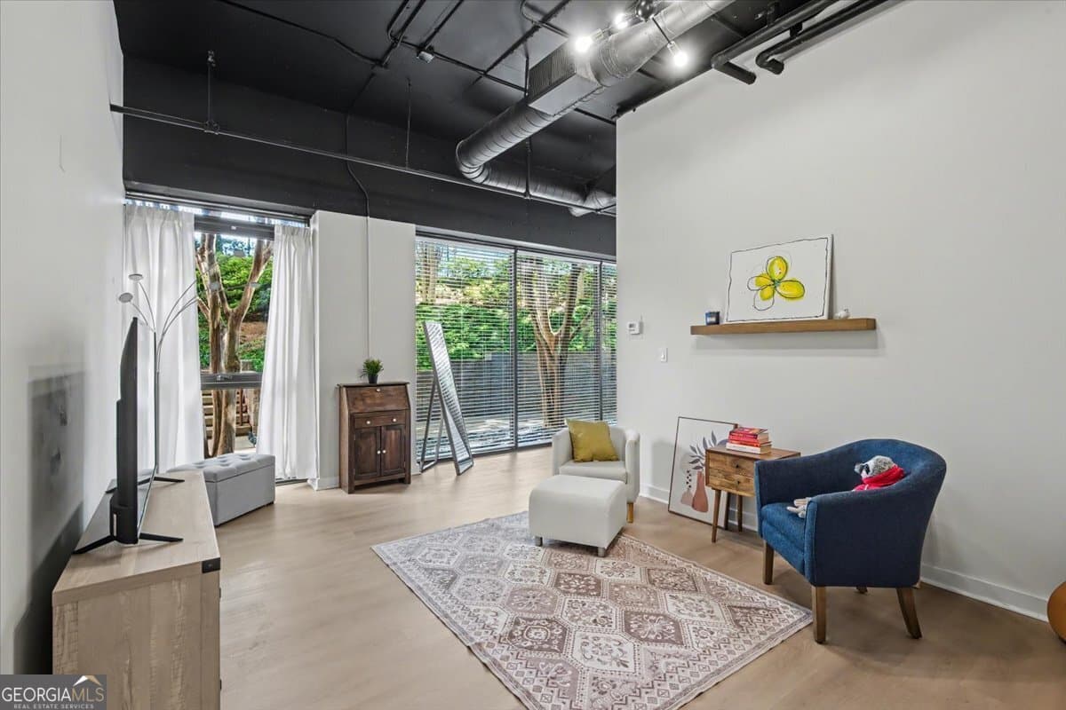 1 bedroom, 1 bathroom, 697 sq ft condominium for sale at 120 Ralph McGill Boulevard 102, Atlanta, GA 30308 — photo 7