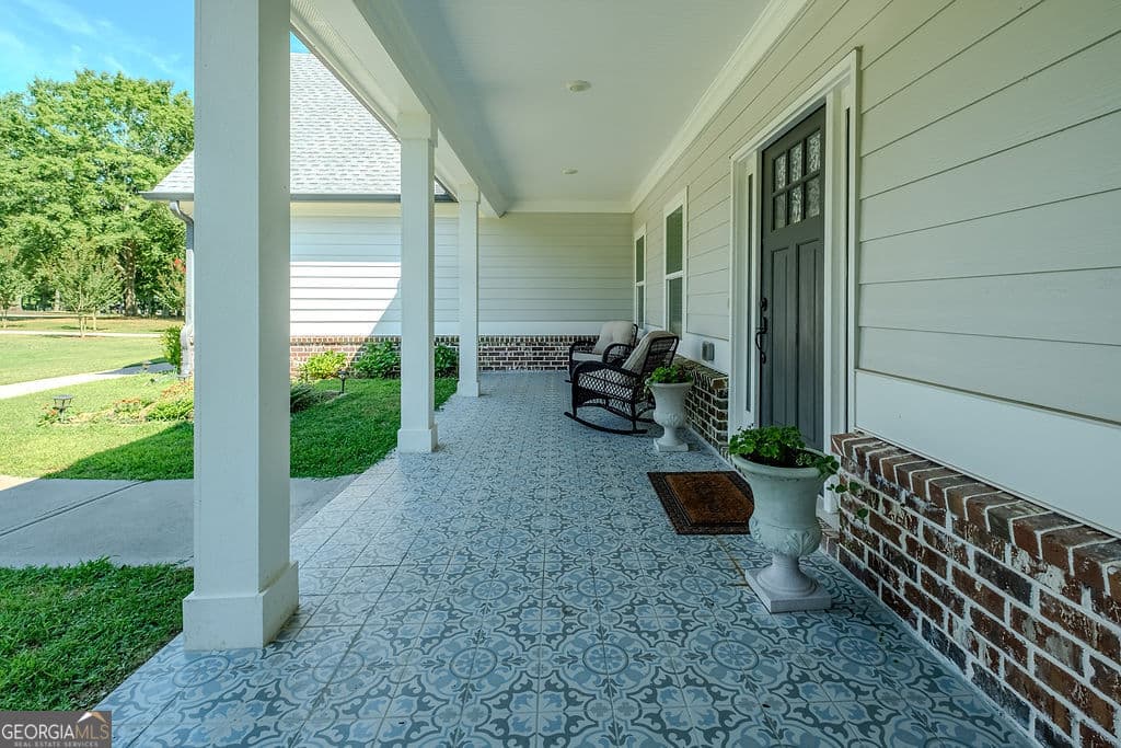 3 bedroom, 2 bathroom, 2,112 sq ft single family residence for sale at 2736 Jones Holly Road, Good Hope, GA 30641 — photo 4