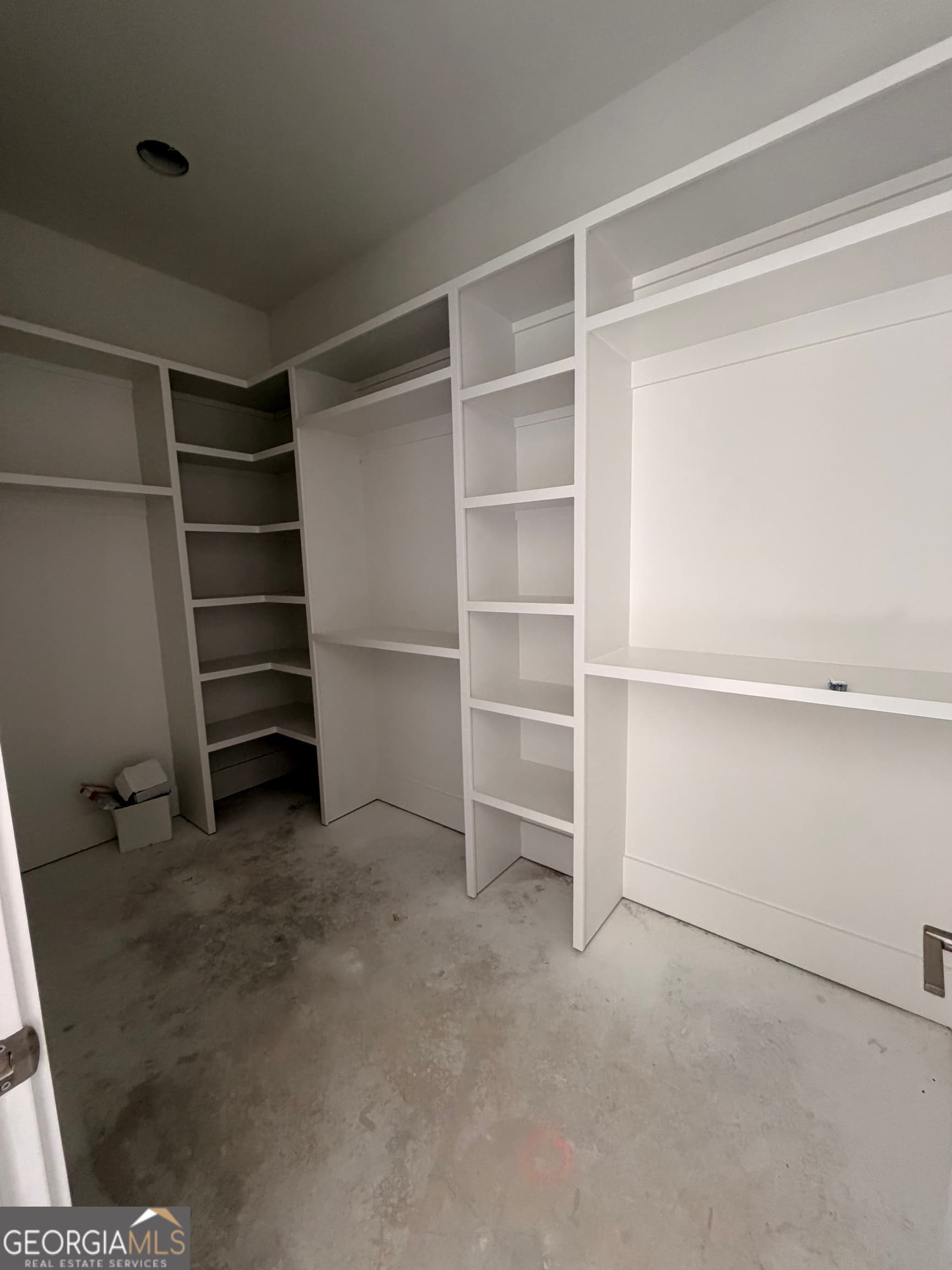 3 bedroom, 2.5 bathroom, 2,474 sq ft single family residence for sale at 108 Plank Lane, St. Marys, GA 31558 — photo 9