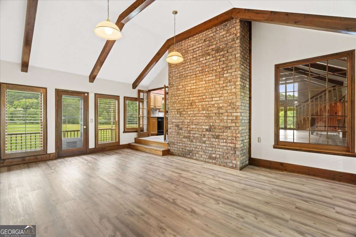 3 bedroom, 3.5 bathroom, 3,985 sq ft single family residence for sale at 295 Craigtown Road, Calhoun, GA 30701 — photo 3