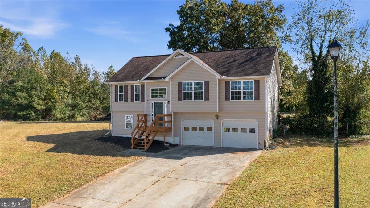 3 bedroom, 2 bathroom, 1,250 sq ft single family residence for sale at 188 Tricias Way, Temple, GA 30179 — photo 3