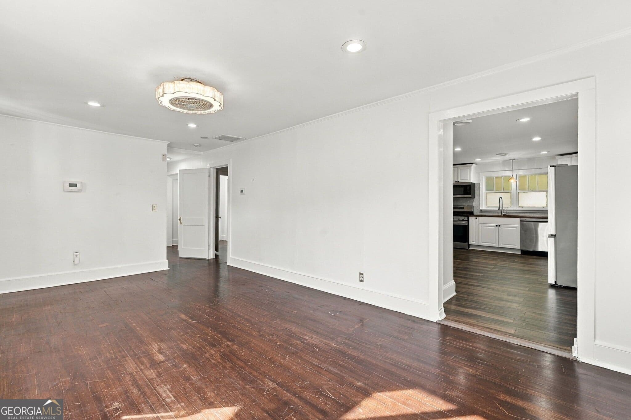 3 bedroom, 1 bathroom, 1,075 sq ft single family residence for sale at 185 Howard Street, Marietta, GA 30060 — photo 7