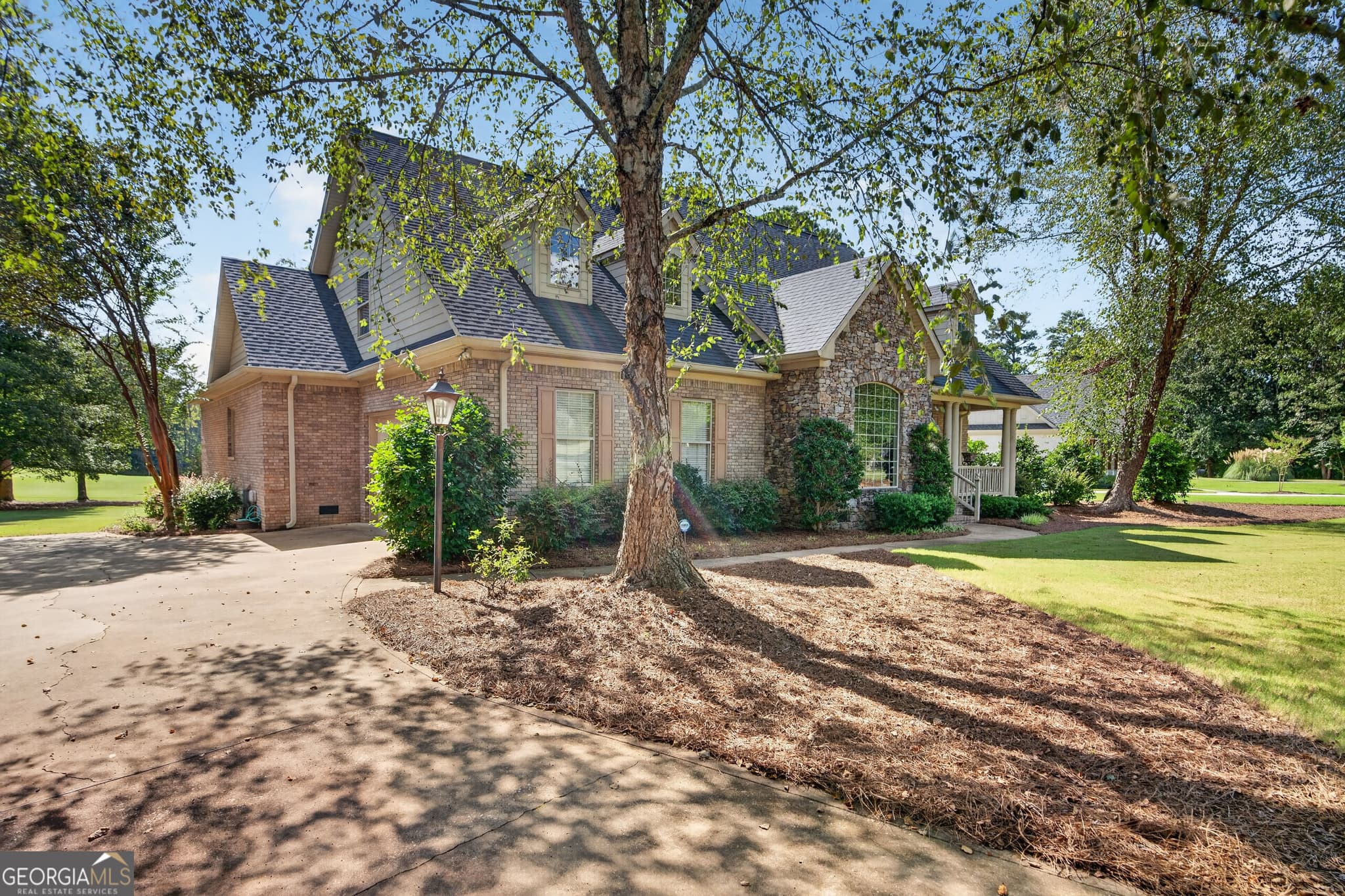 4 bedroom, 4.5 bathroom, 3,204 sq ft single family residence for sale at 18 Norman Lane, Rome, GA 30165 — photo 2