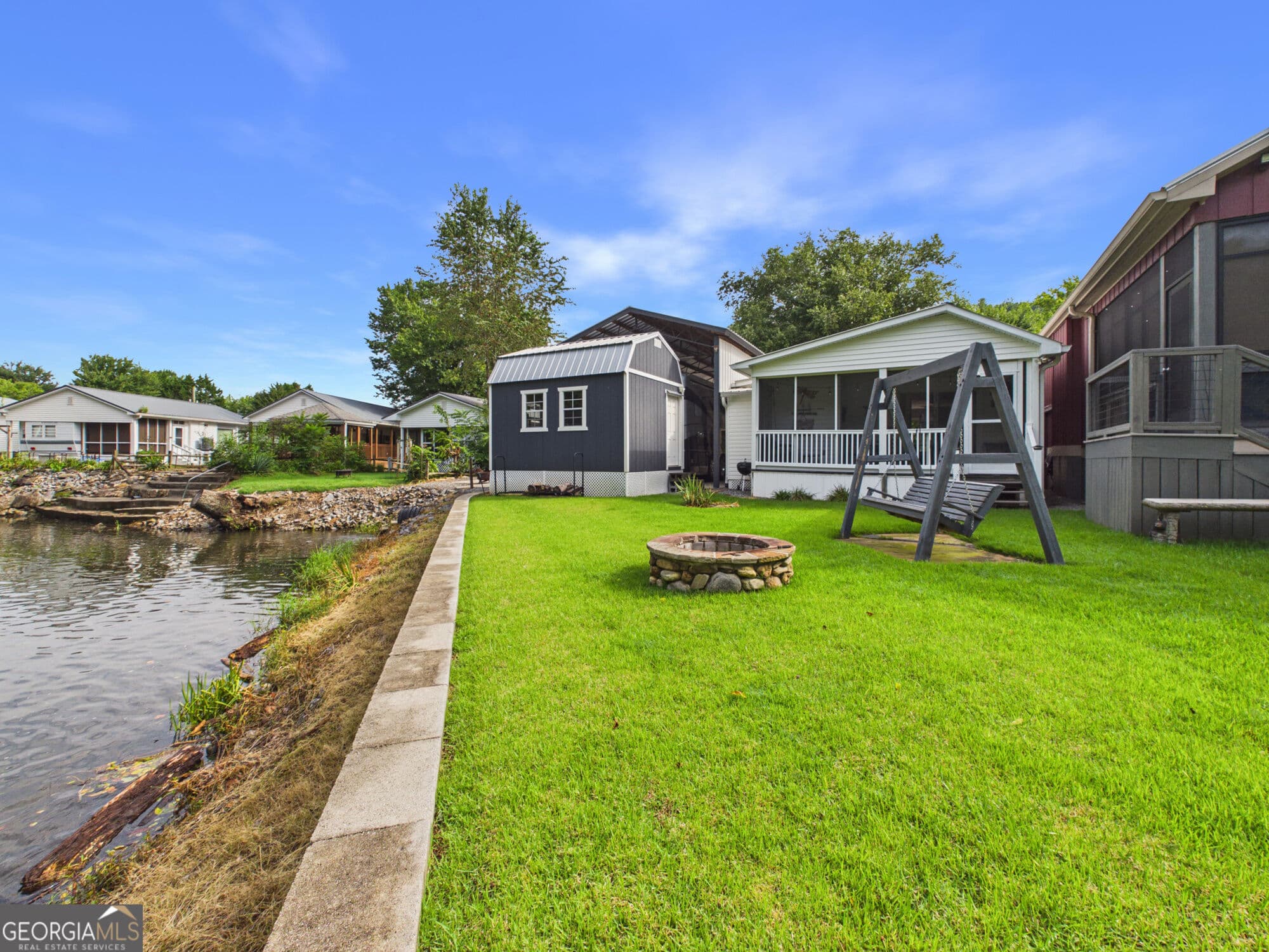 1 bedroom, 1.5 bathroom, 360 sq ft manufactured home,mixed use for sale at 4167 & 4168 Riverbank Run, Hiawassee, GA 30546 — photo 10