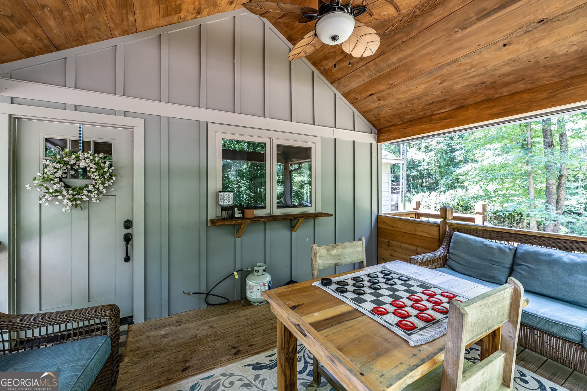 4 bedroom, 2 bathroom, 1,290 sq ft single family residence for sale at 1437 Ben Mosley Circle, Summerville, GA 30747 — photo 5