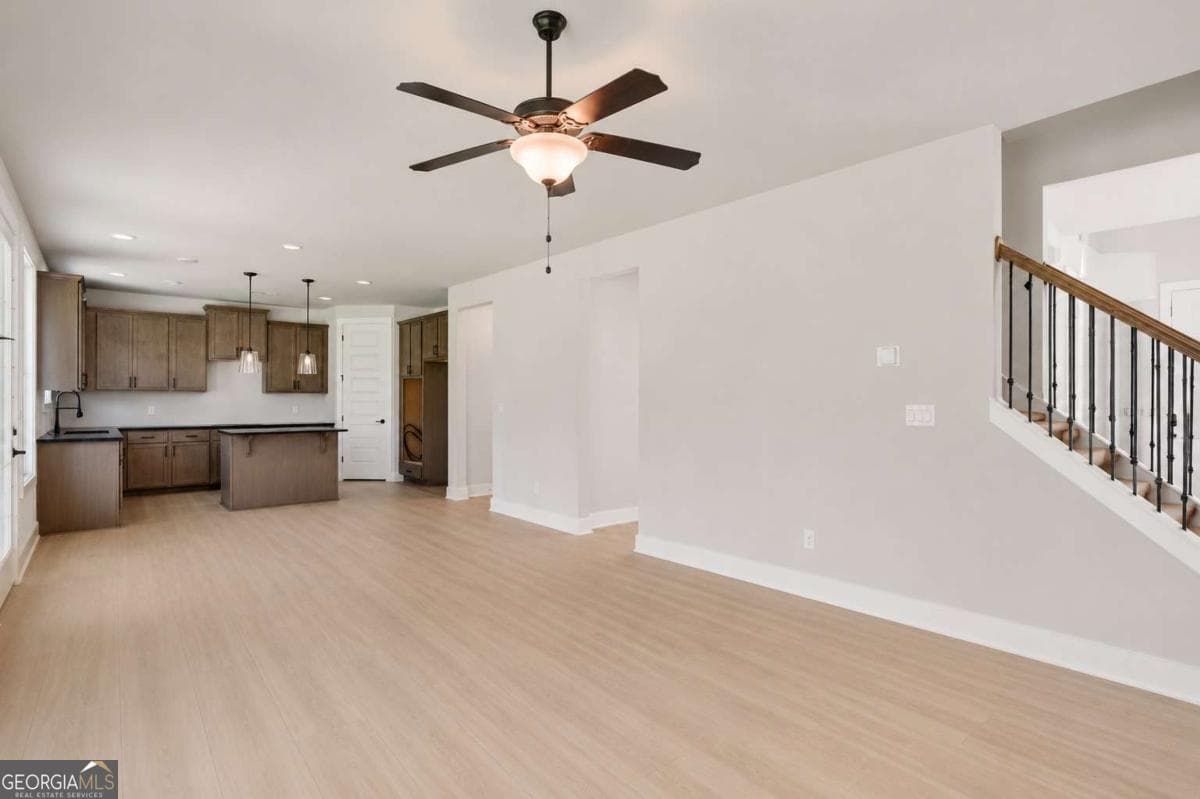 5 bedroom, 3 bathroom, 2,805 sq ft single family residence for sale at 112 Patillo Manor 03, Stockbridge, GA 30281 — photo 10
