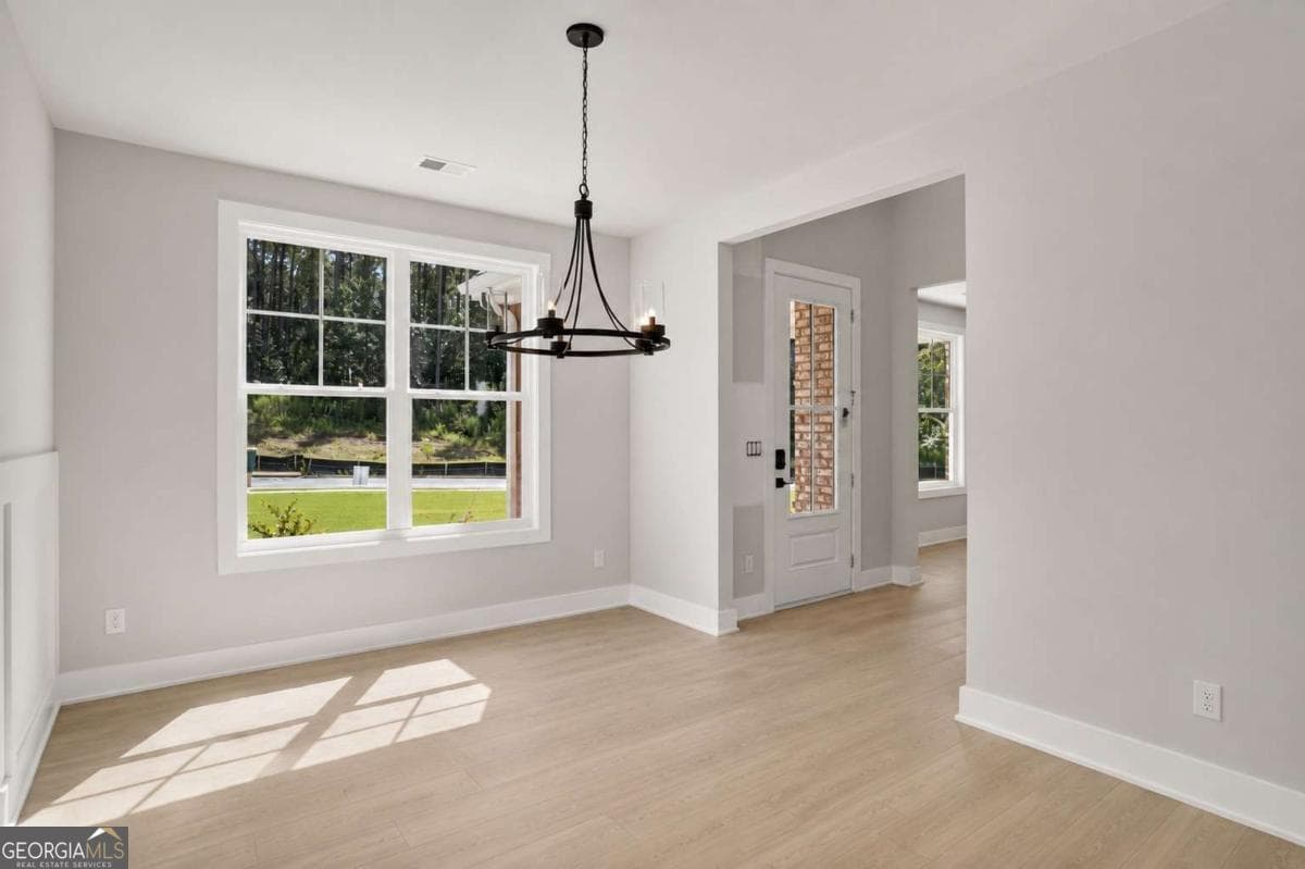 5 bedroom, 3 bathroom, 2,805 sq ft single family residence for sale at 112 Patillo Manor 03, Stockbridge, GA 30281 — photo 8