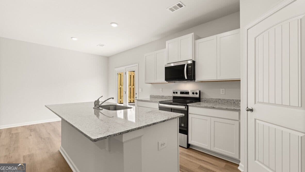 3 bedroom, 2.5 bathroom townhouse for sale at 75 Pepperbush Way, Jasper, GA 30143 — photo 7