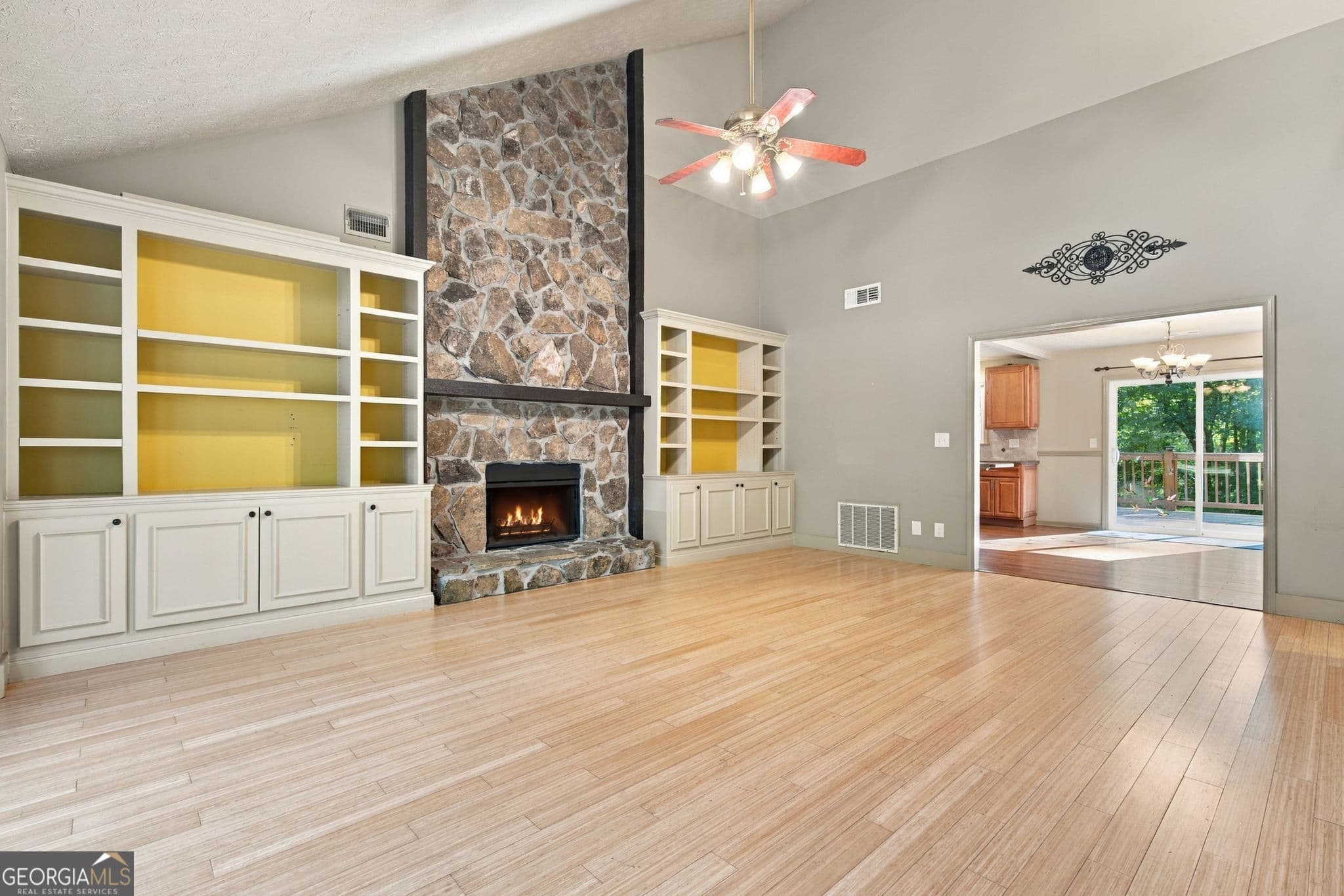 3 bedroom, 2 bathroom, 2,243 sq ft single family residence for sale at 10995 Indian Village Drive, Johns Creek, GA 30022 — photo 4