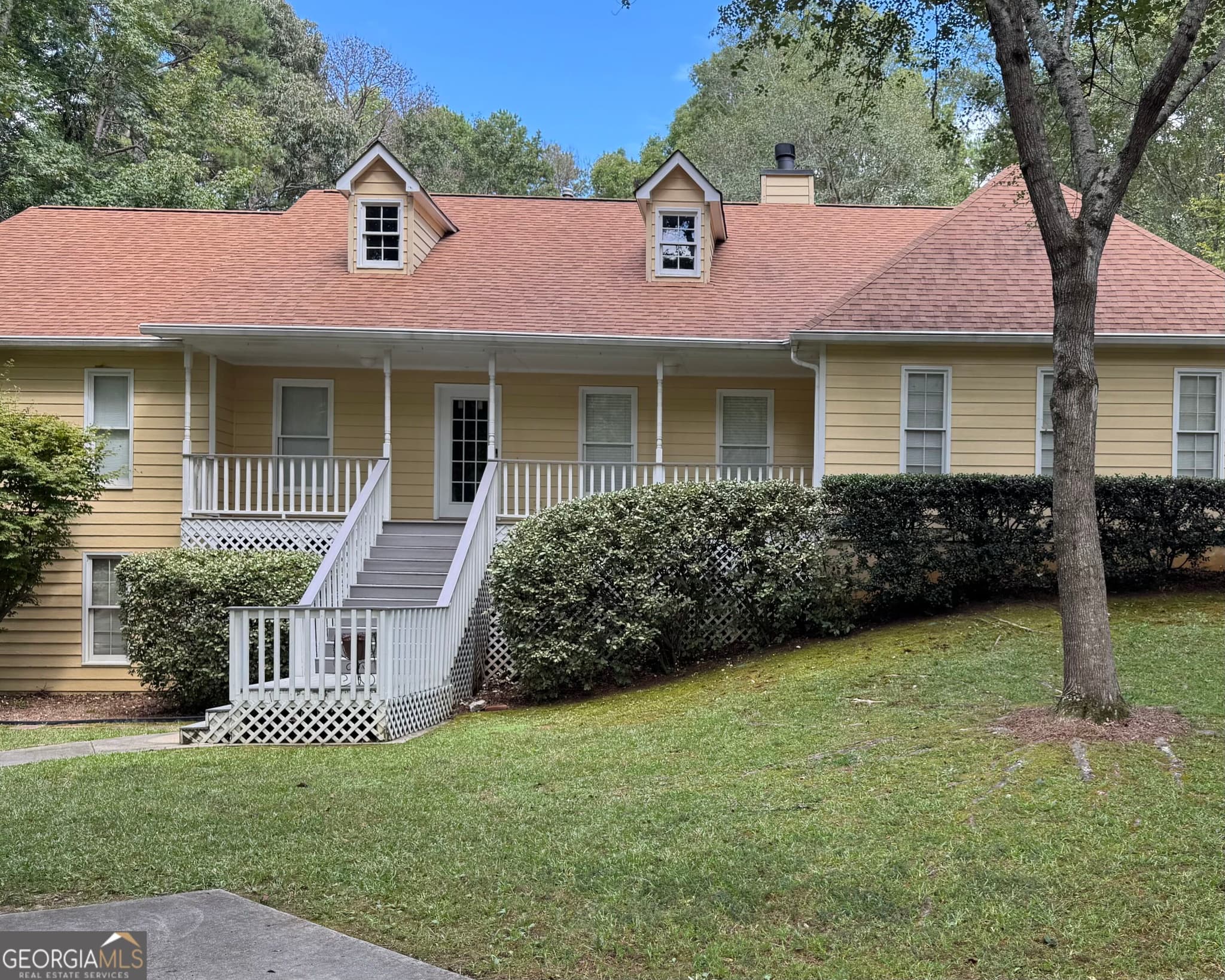 3 bedroom, 3 bathroom, 1,754 sq ft single family residence for rent at 345 Little Creek Drive, Sharpsburg, GA 30277 for $2,450 a month — photo 1 of 1
