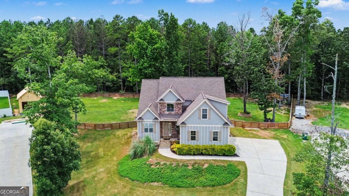 4 bedroom, 2.5 bathroom, 2,280 sq ft single family residence for sale at 64 Blandwood Drive, Cartersville, GA 30120 — photo 1 of 39
